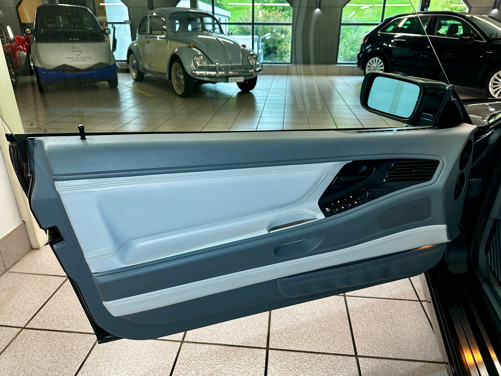 BMW ALPINA 850i A-image-18