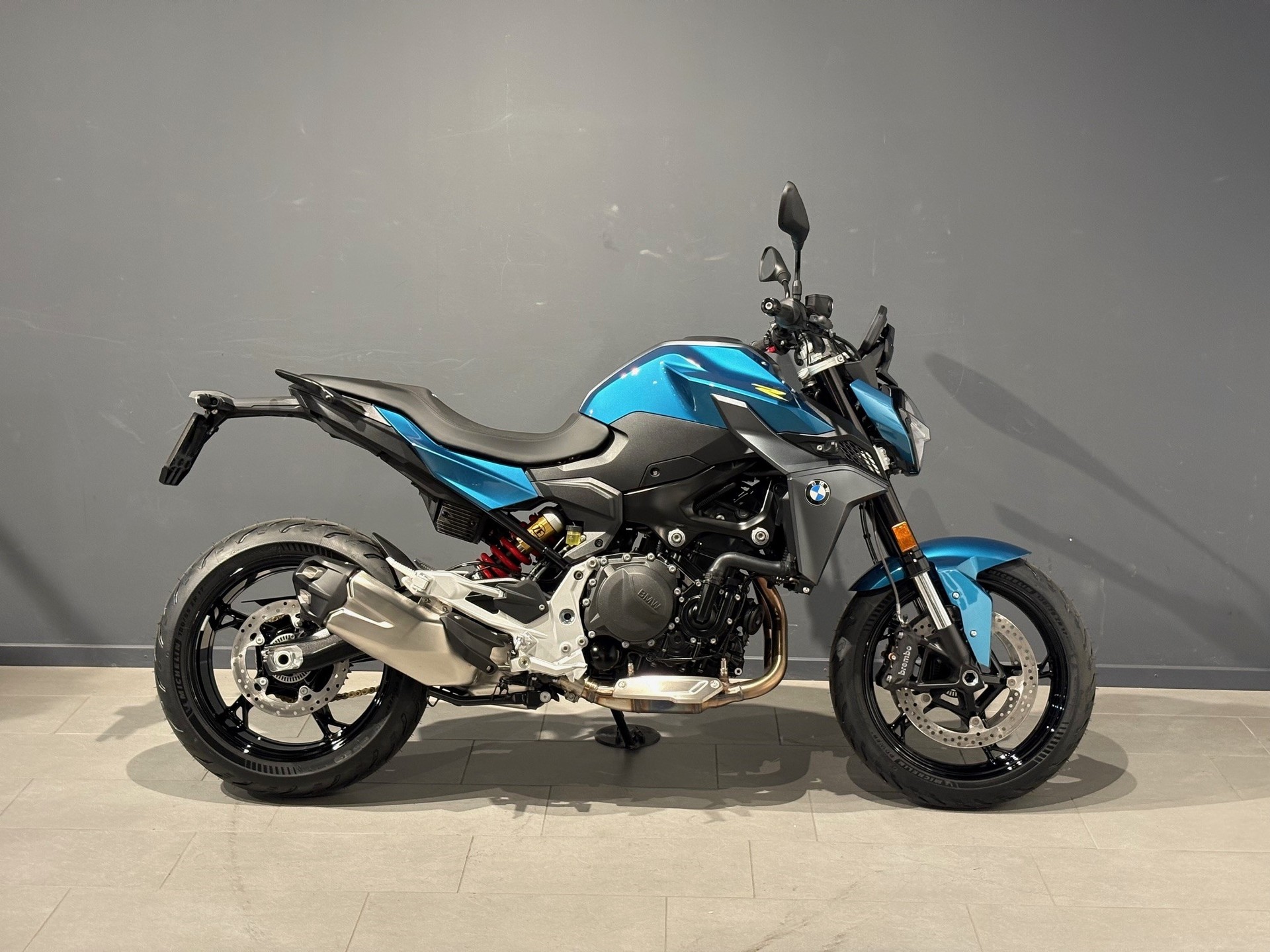 BMW F 900 R-image-6