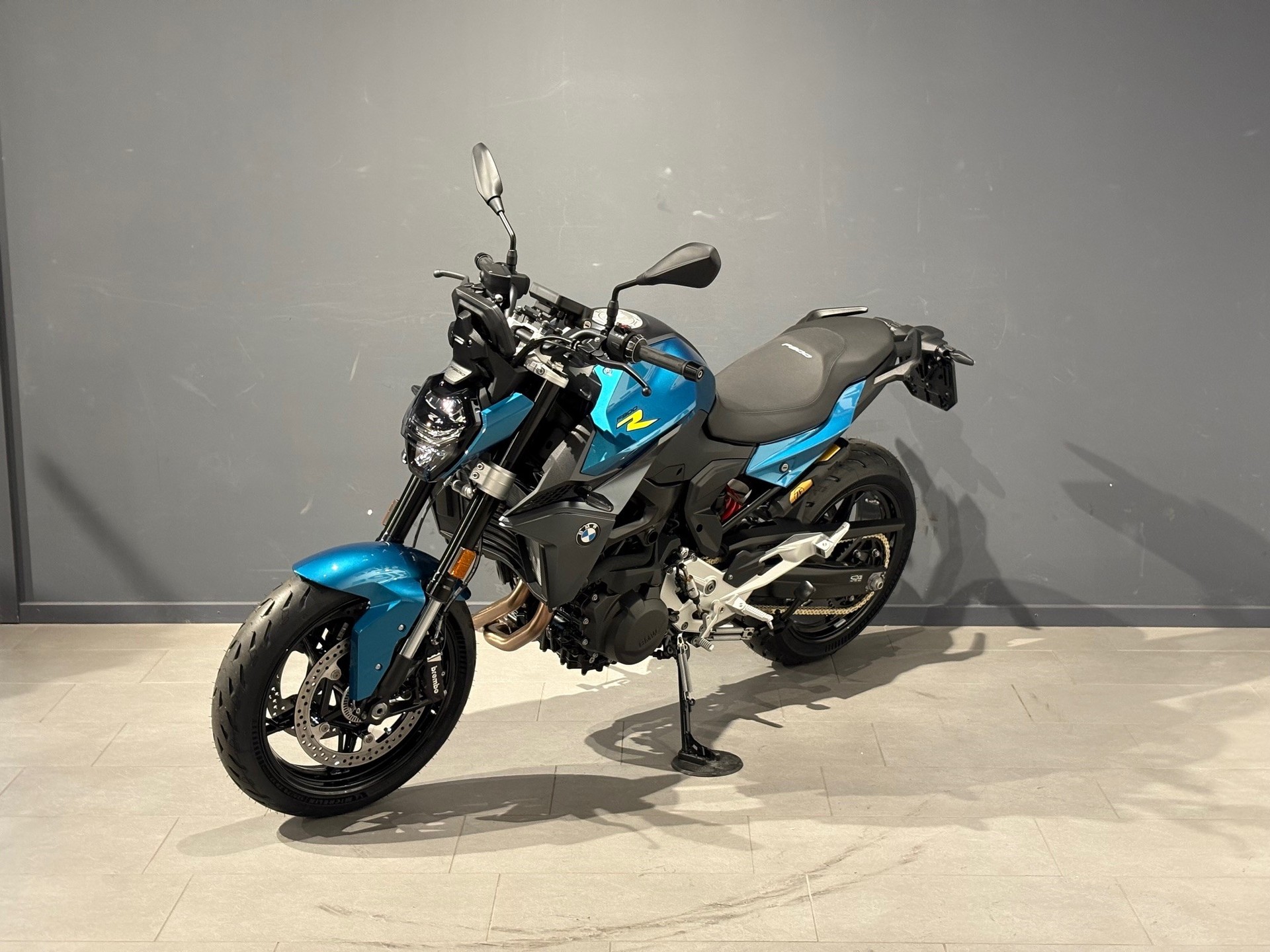 BMW F 900 R-image-2
