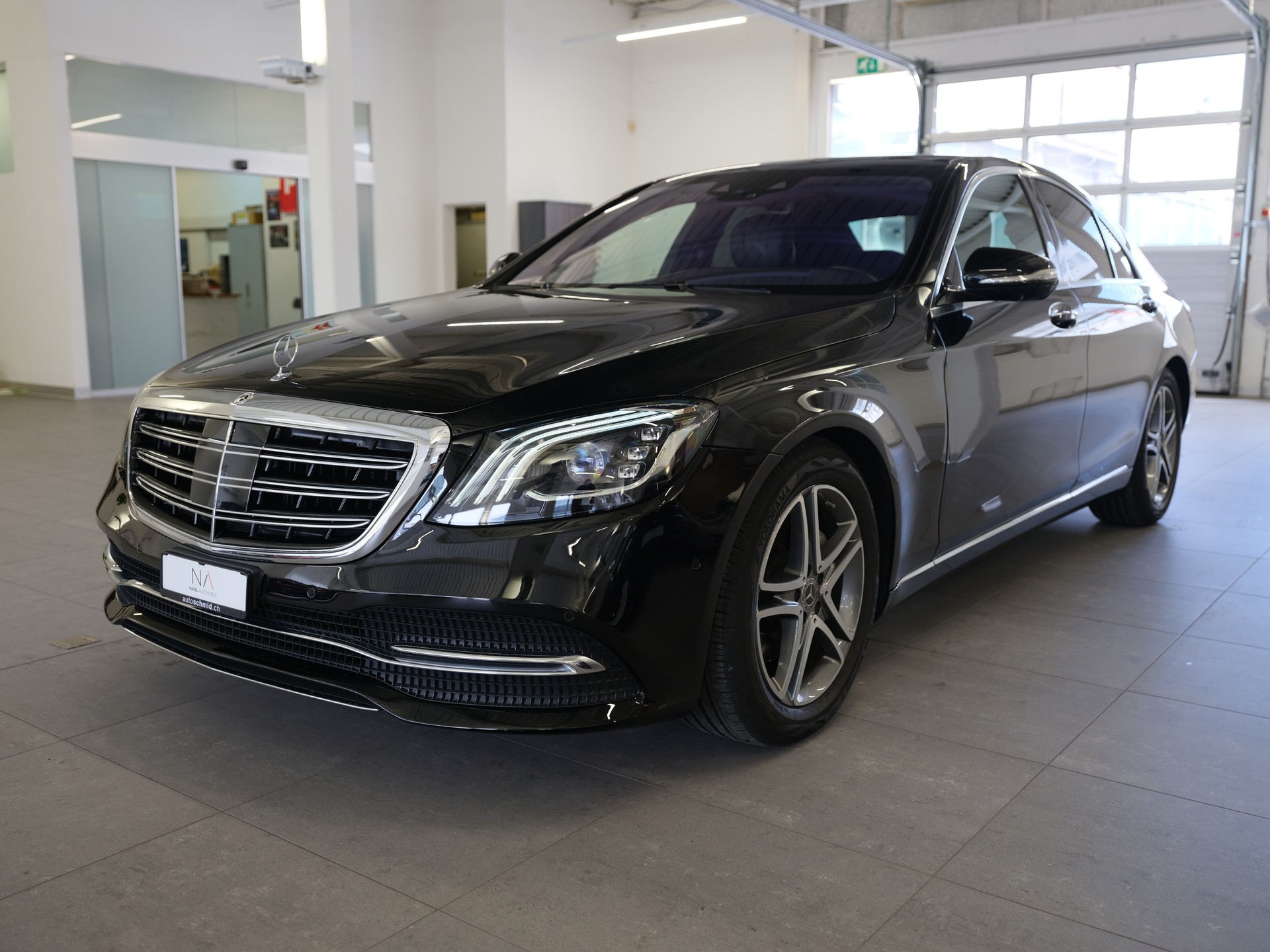 MERCEDES-BENZ S 350 d 4Matic 9G-Tronic-showroom-element-3