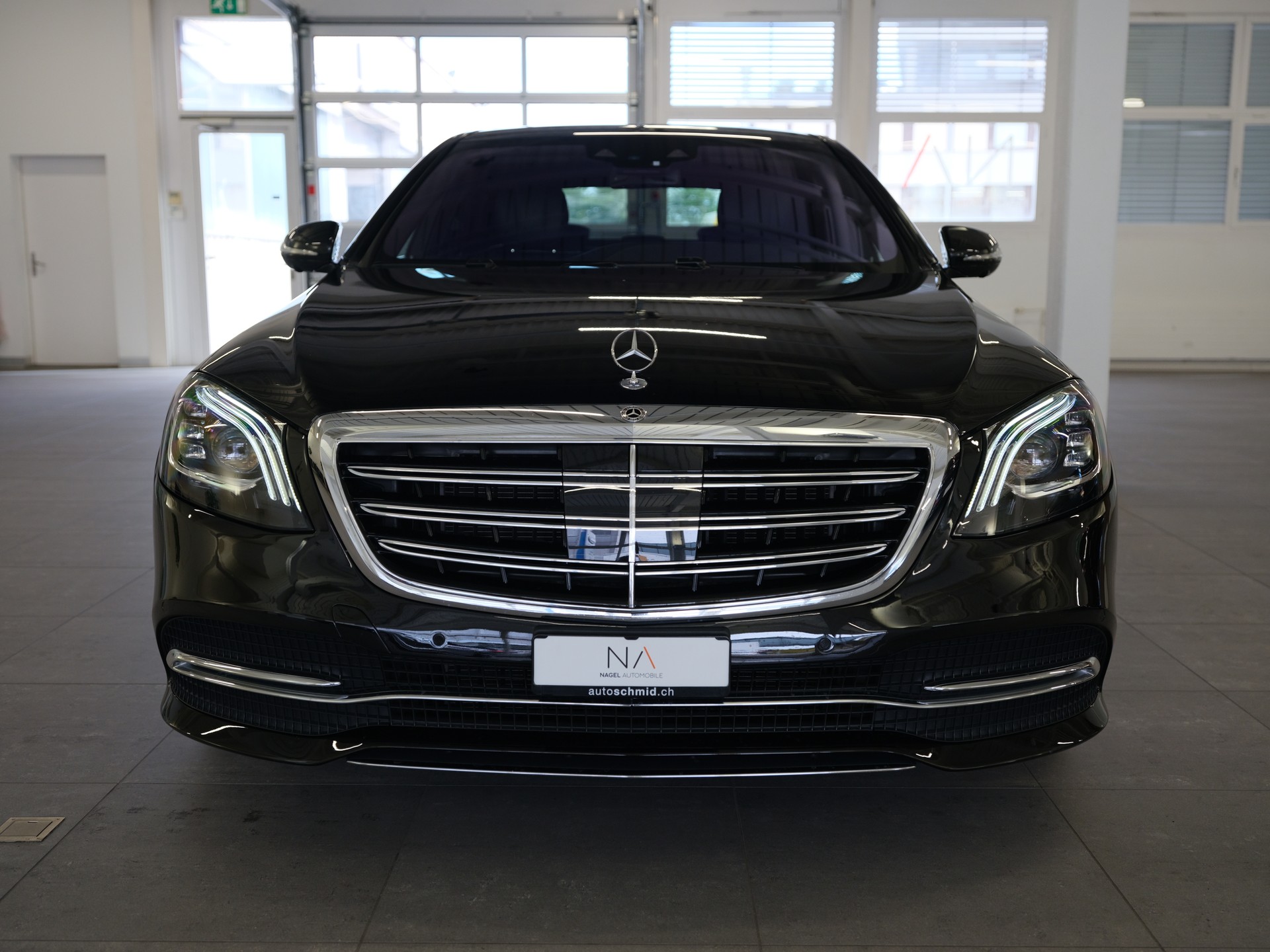MERCEDES-BENZ S 350 d 4Matic 9G-Tronic-showroom-element-2