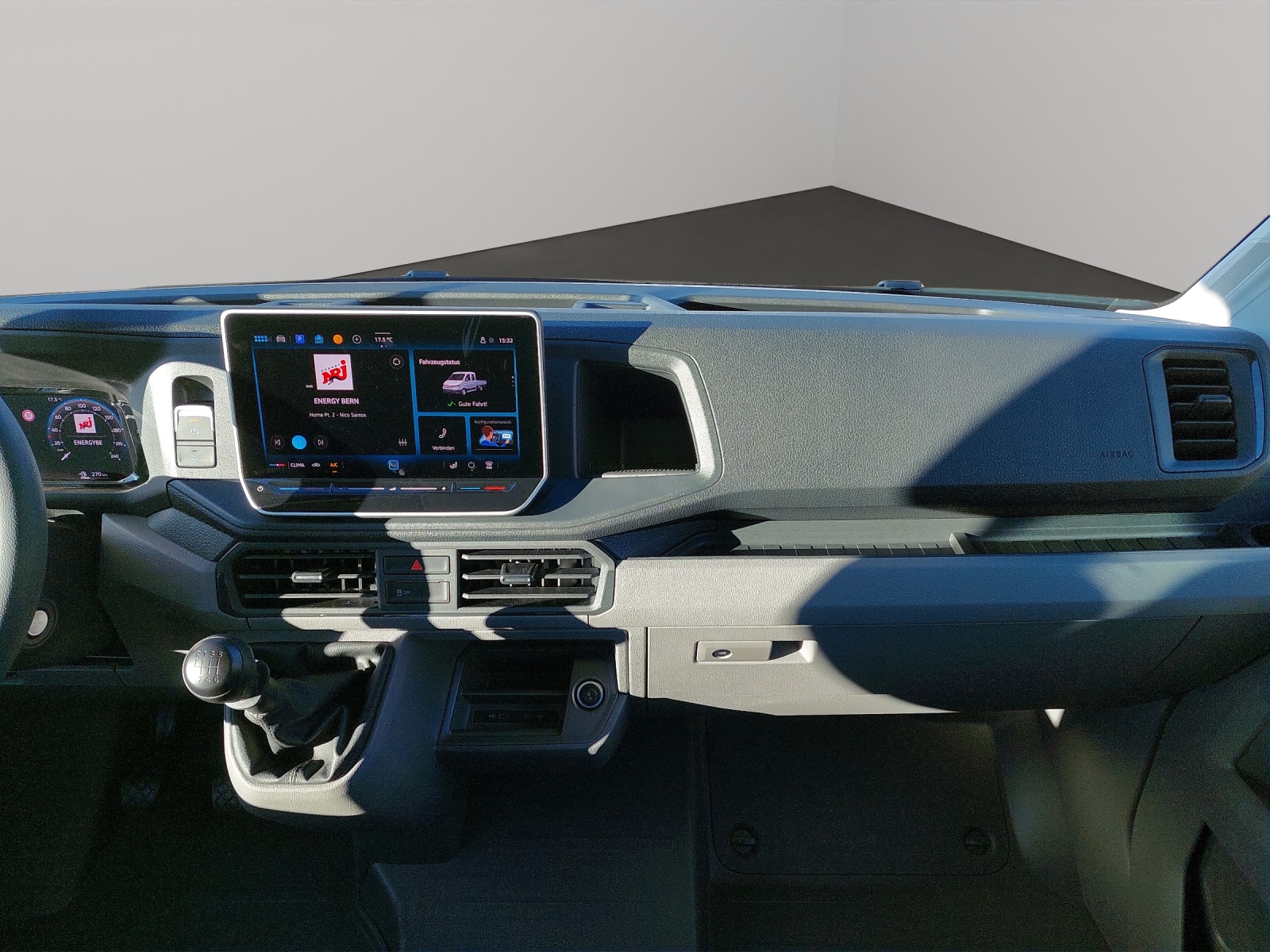 VW Crafter Chassi Doka 3640 mit Brücke-image-7
