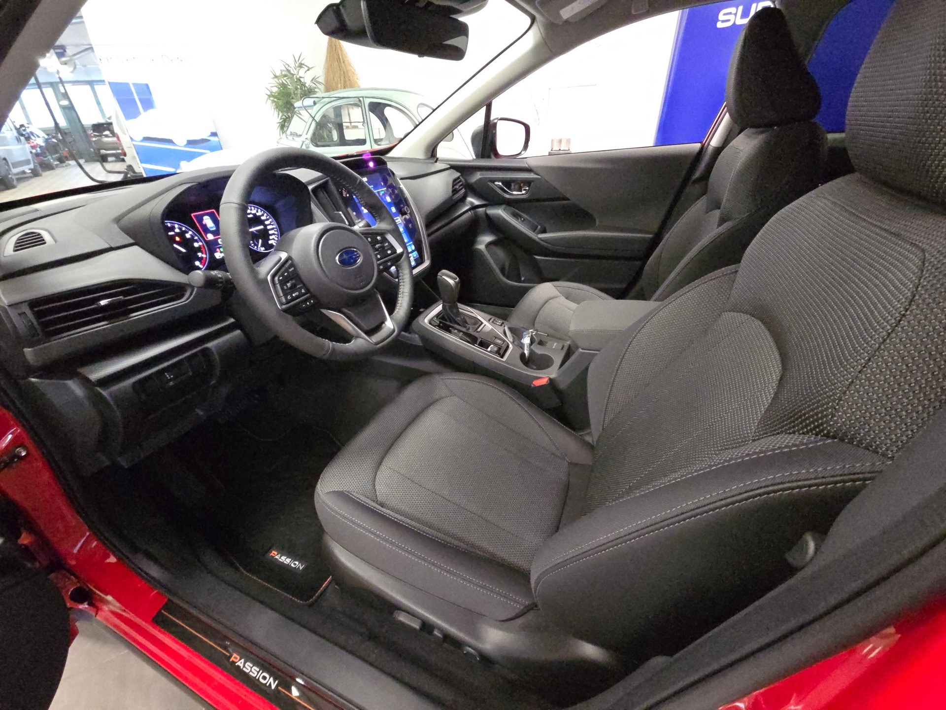 SUBARU Crosstrek 2.0i e-Boxer Passion-image-9