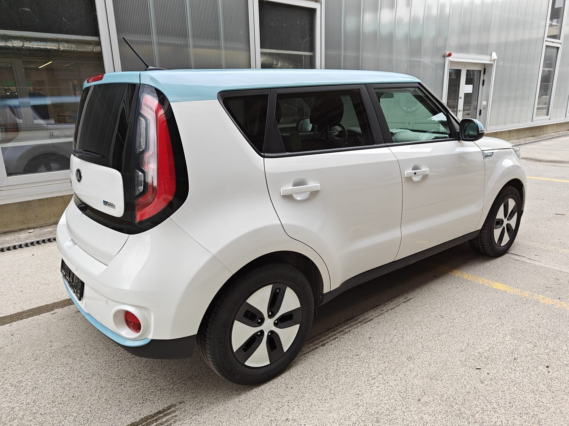 KIA Soul EV Style batterie 30 kWh avec garantie KIA-image-2