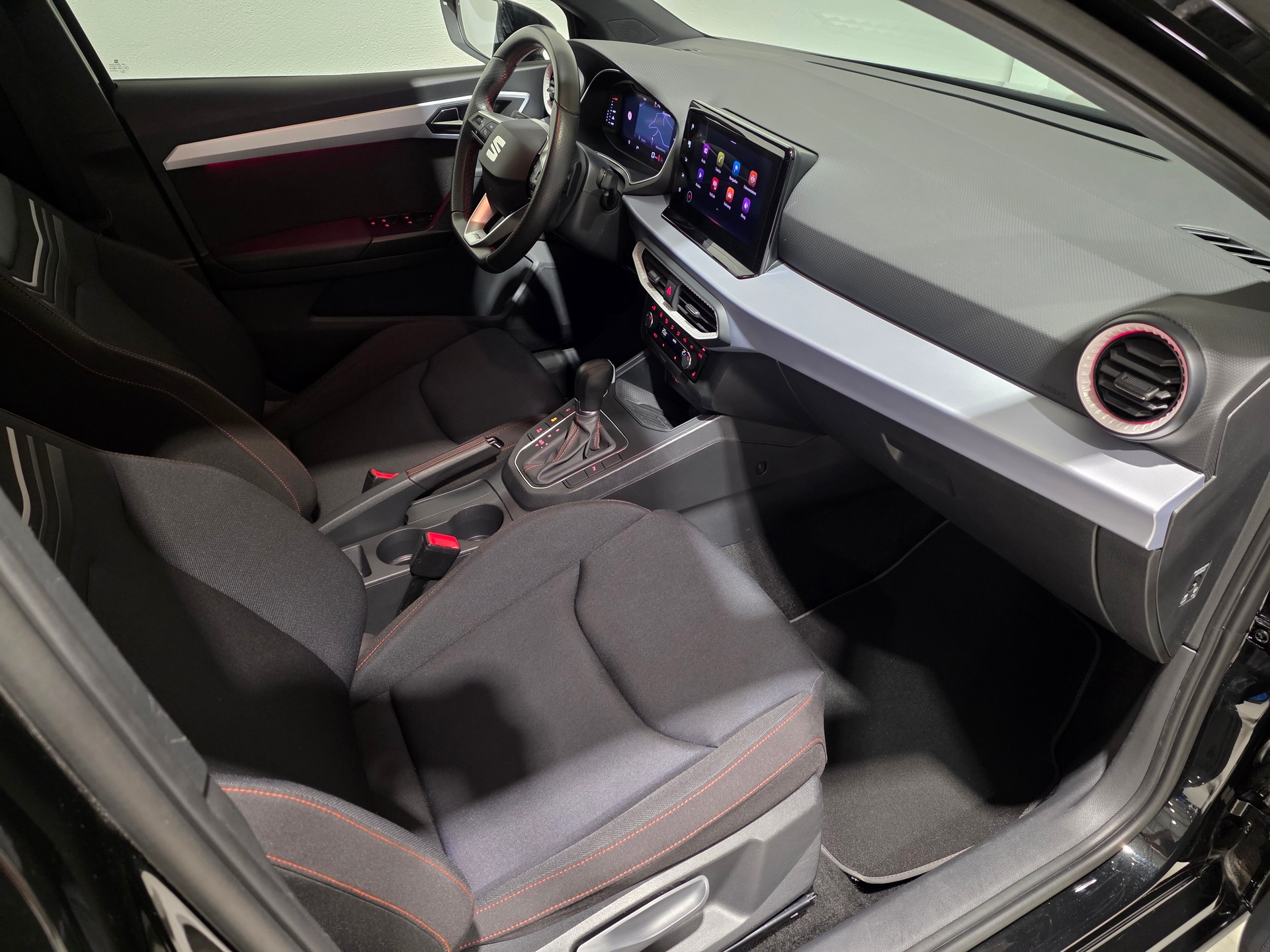 SEAT Ibiza 1.0 EcoTSI Hola FR DSG-image-19