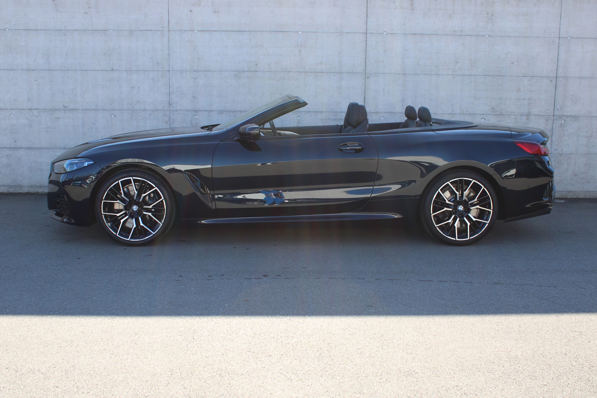 BMW 840i xDrive M Sport Pro-image-4