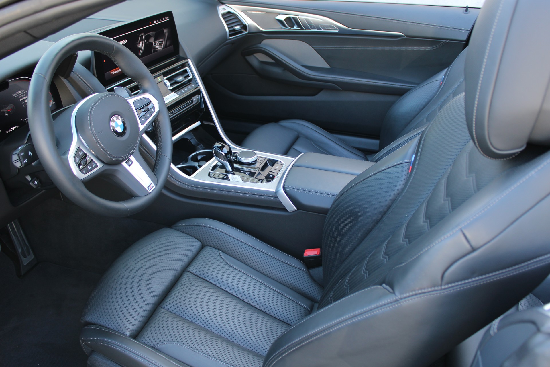 BMW 840i xDrive M Sport Pro-image-9