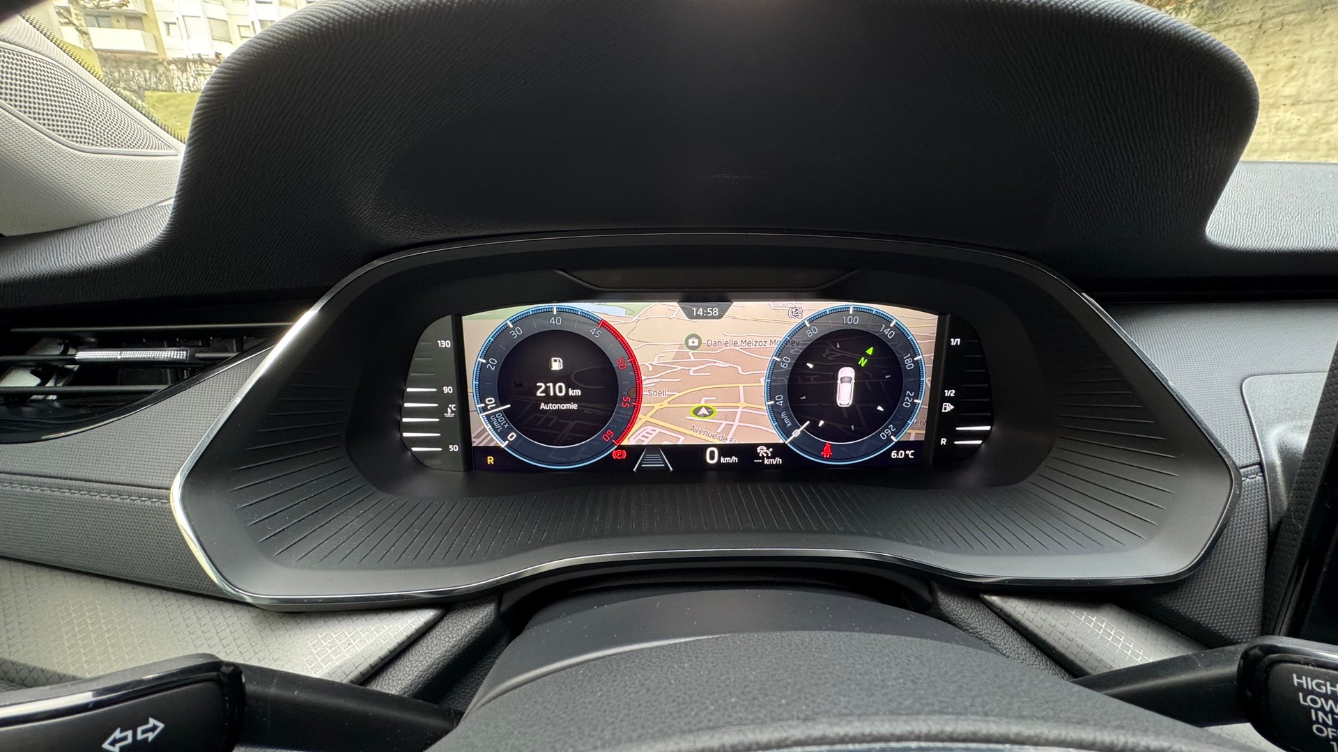 SKODA Octavia Combi 2.0 TDI DSG Ambition 4x4-image-21
