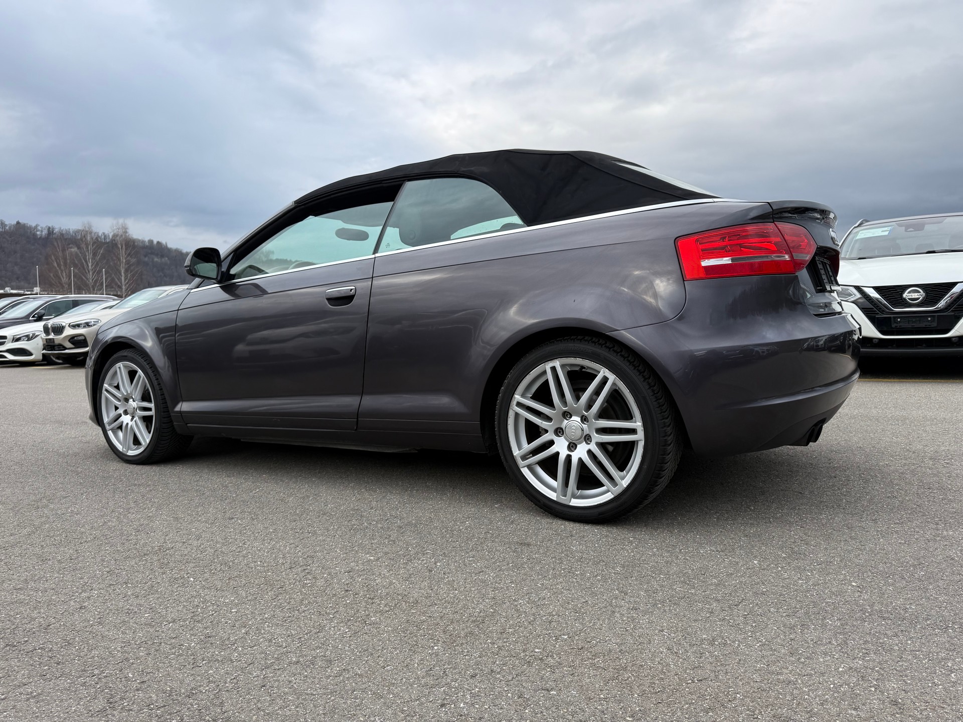 AUDI A3 Cabriolet 1.8 TFSI Ambition S-tronic-image-8