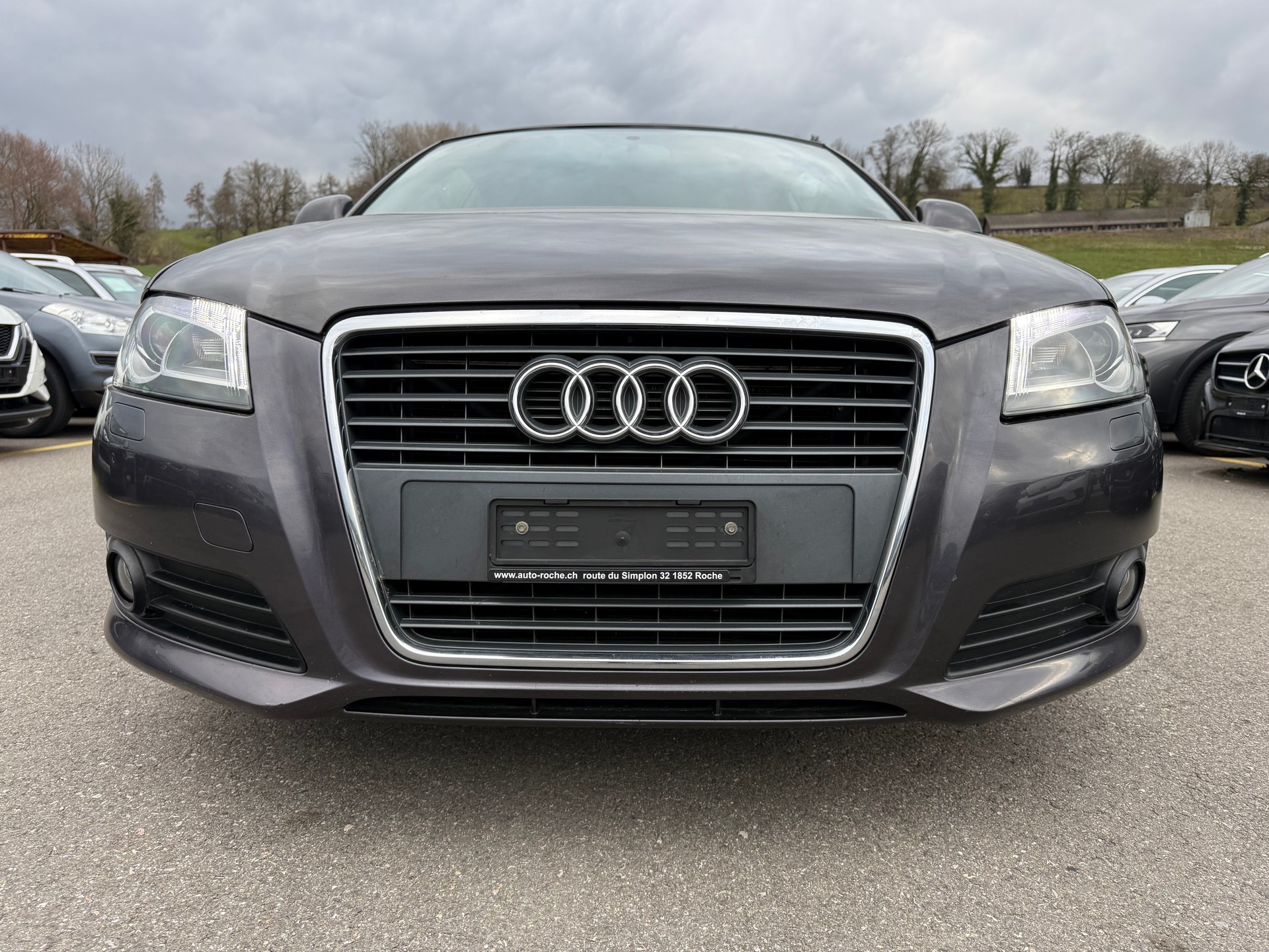 AUDI A3 Cabriolet 1.8 TFSI Ambition S-tronic-image-3