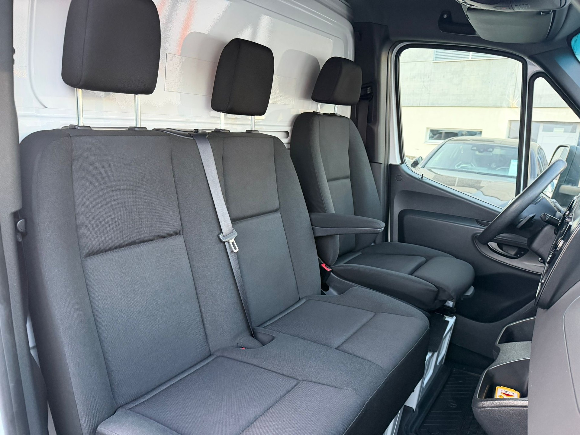 MERCEDES-BENZ Sprinter 316 CDI Lang 7G-TRONIC-image-11