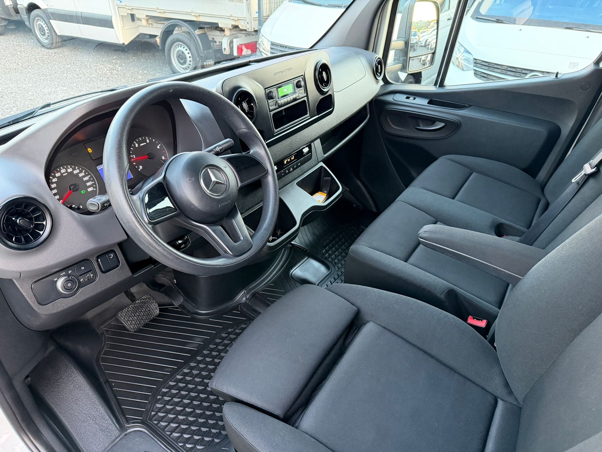 MERCEDES-BENZ Sprinter 316 CDI Lang 7G-TRONIC-image-6