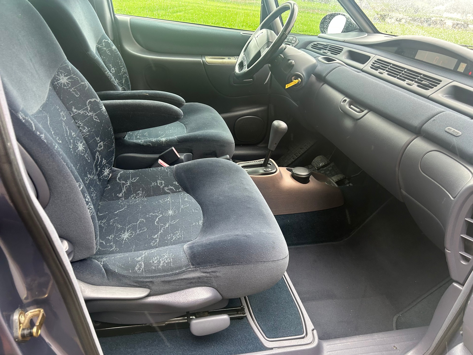 RENAULT Espace 3.0 V6 The Race Automatic-image-9