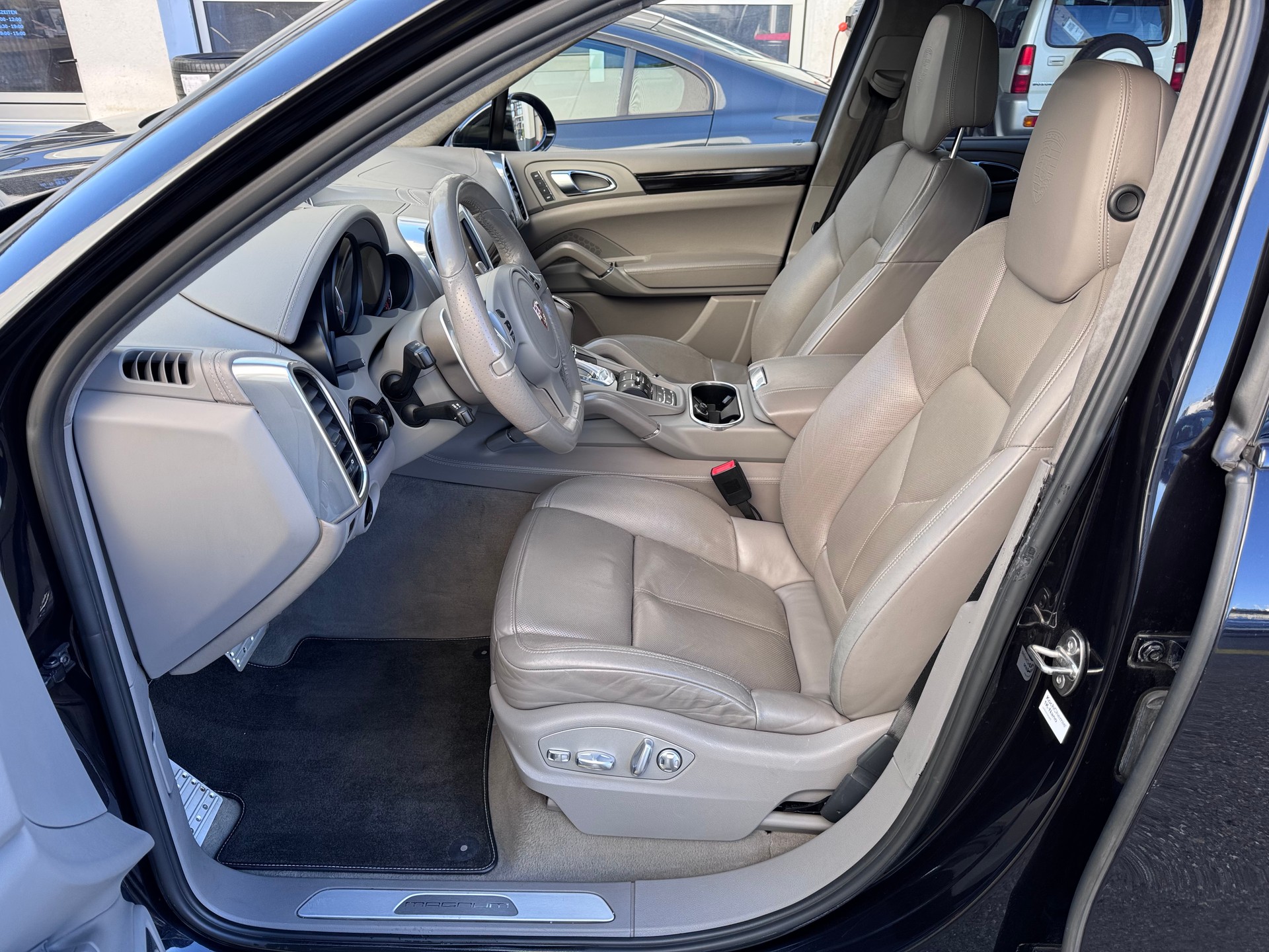 PORSCHE Cayenne Turbo - TechArt 'Magnum'-image-8