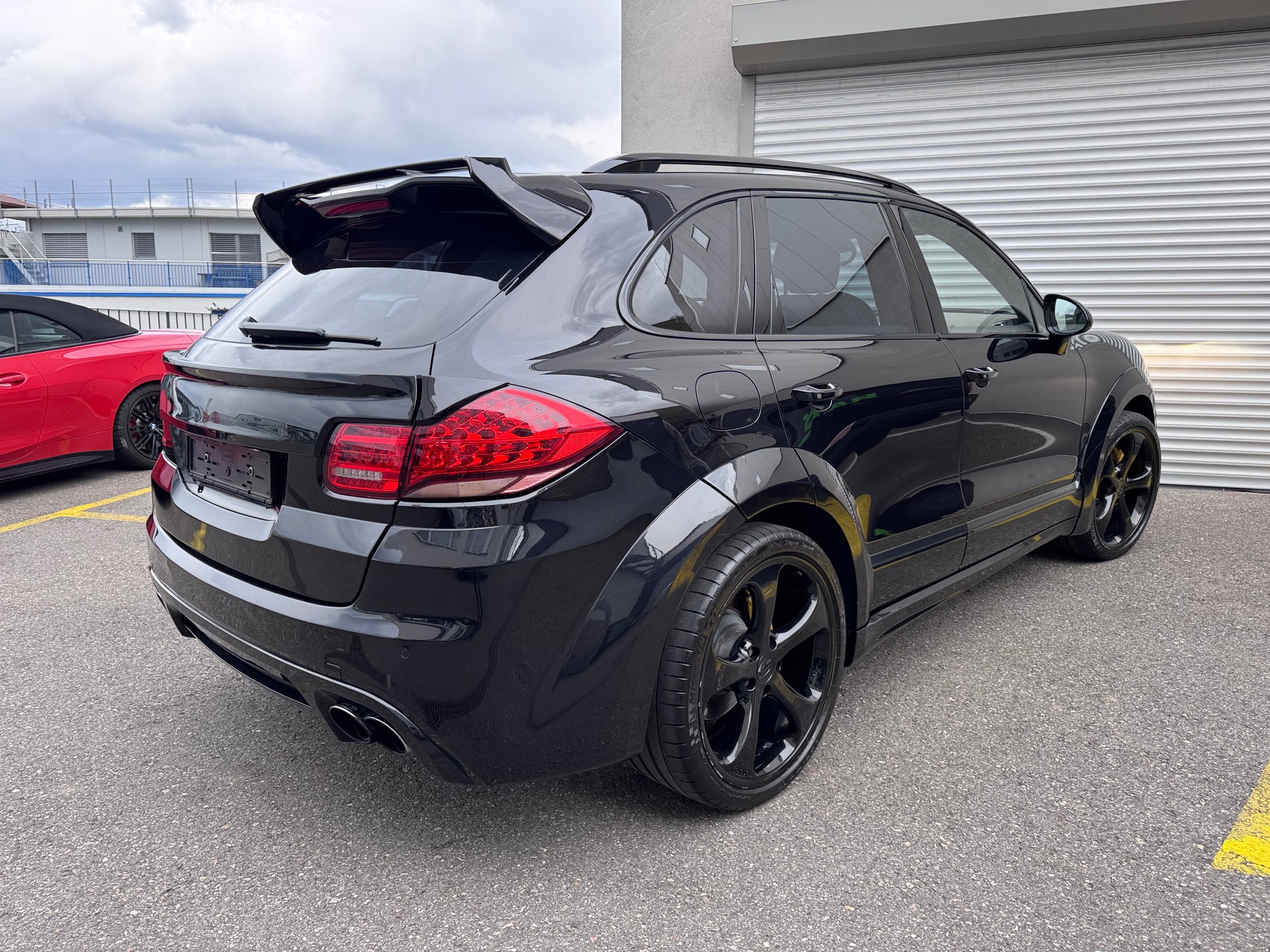 PORSCHE Cayenne Turbo - TechArt 'Magnum'-showroom-element-2