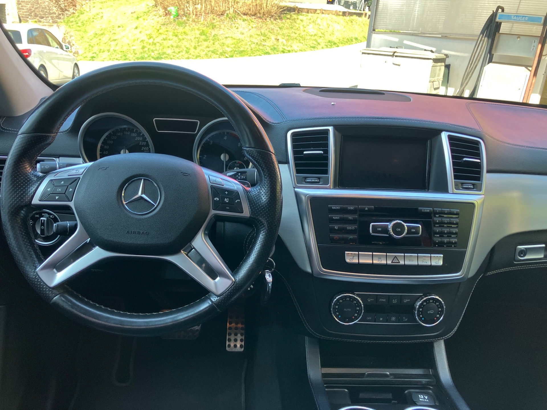 MERCEDES-BENZ ML 350 BlueTEC 4Matic 7G-Tronic-image-5