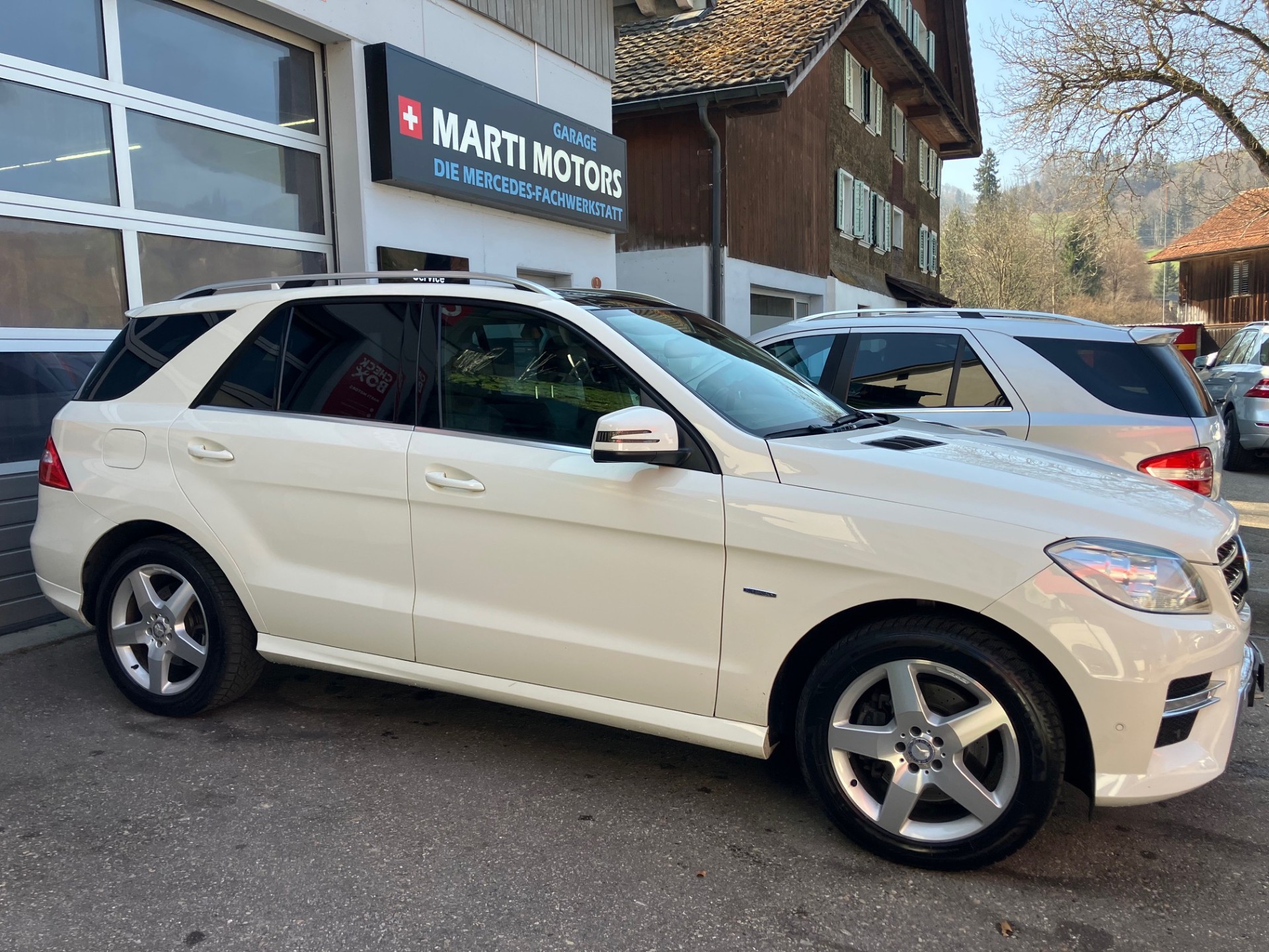 MERCEDES-BENZ ML 350 BlueTEC 4Matic 7G-Tronic-image-3