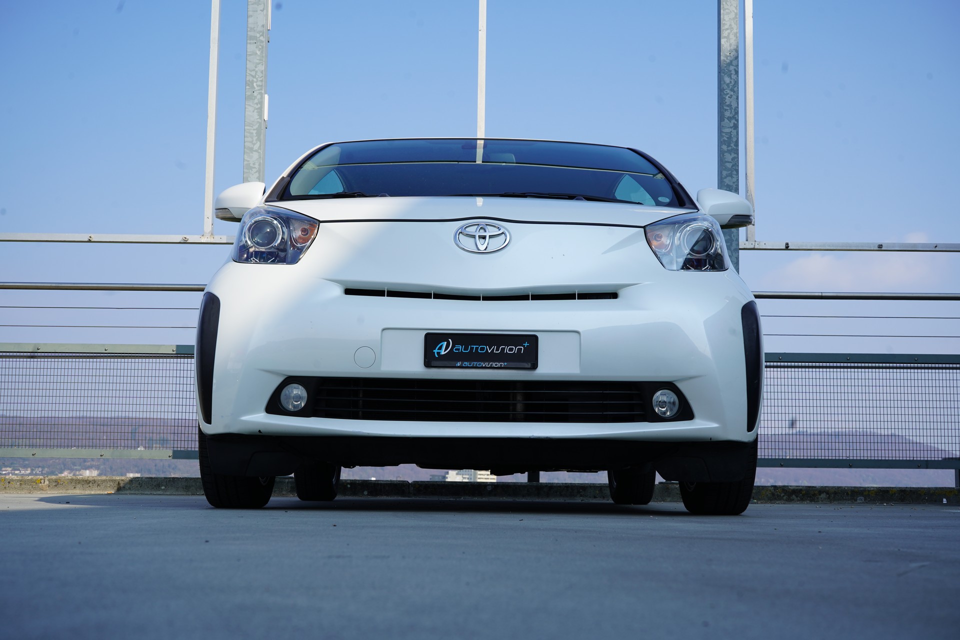 TOYOTA iQ3 1.33 DUAL VVT-i MULTIDRIVE l 98 PS-image-15