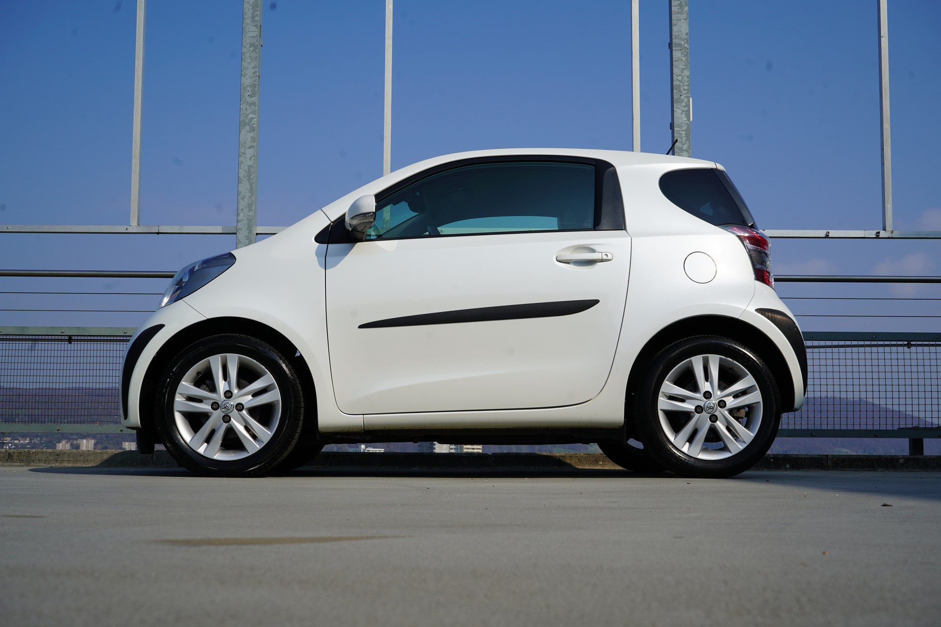 TOYOTA iQ3 1.33 DUAL VVT-i MULTIDRIVE l 98 PS-showroom-element-2