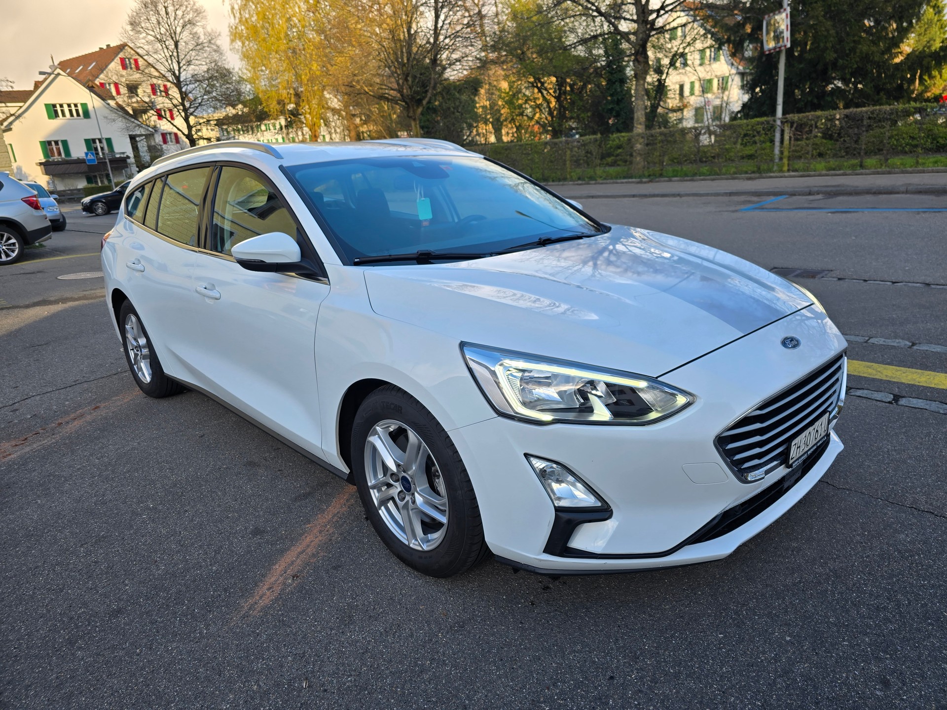 FORD Focus 1.5 TDCi Active Automatic-image-3