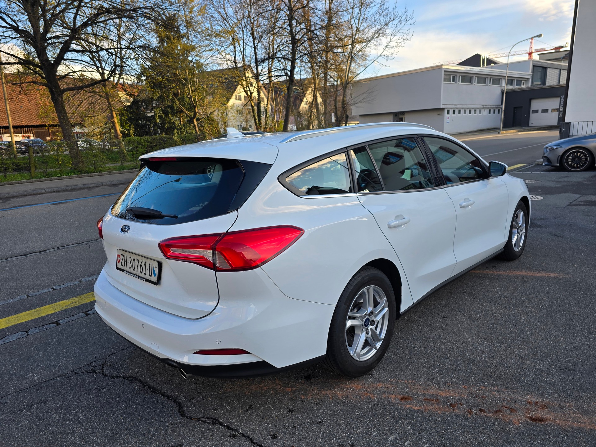 FORD Focus 1.5 TDCi Active Automatic-image-1