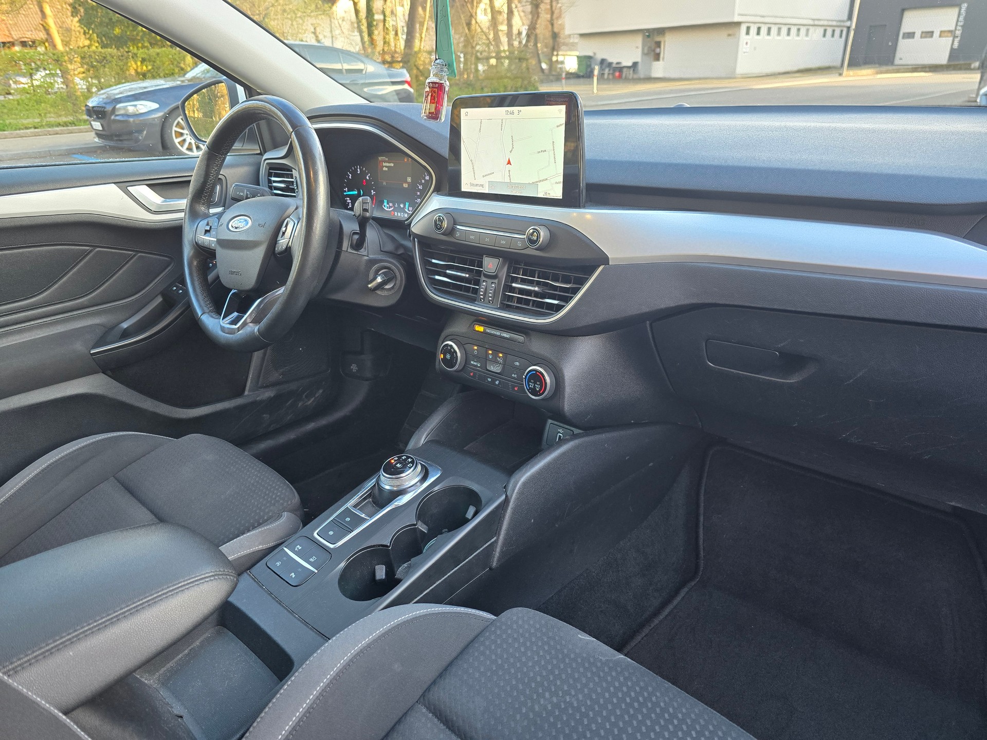 FORD Focus 1.5 TDCi Active Automatic-image-4