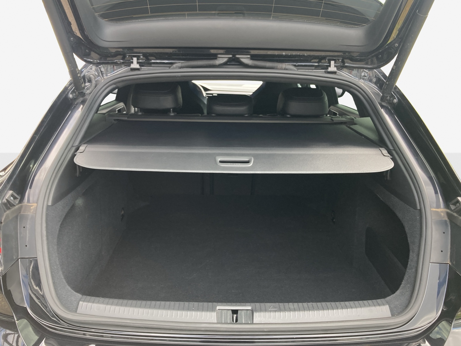 VW Arteon SB 2.0 TSI R 4Motion DSG-image-12