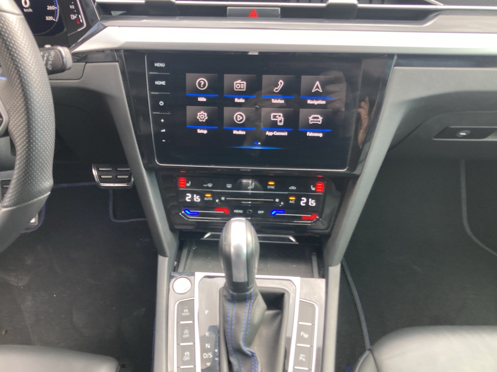 VW Arteon SB 2.0 TSI R 4Motion DSG-image-10