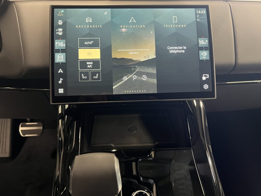 LAND ROVER Range Rover Sport 3.0 I6 P460e SE Dynamic-image-4
