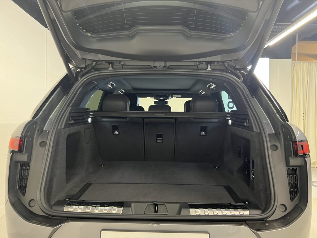 LAND ROVER Range Rover Sport 3.0 I6 P460e SE Dynamic-image-11