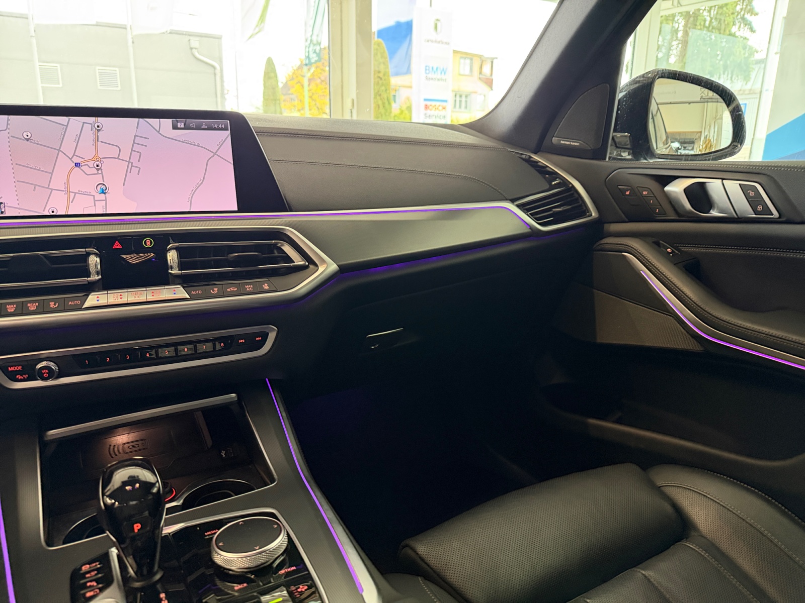 BMW X5 xDrive45e Steptronic-image-14