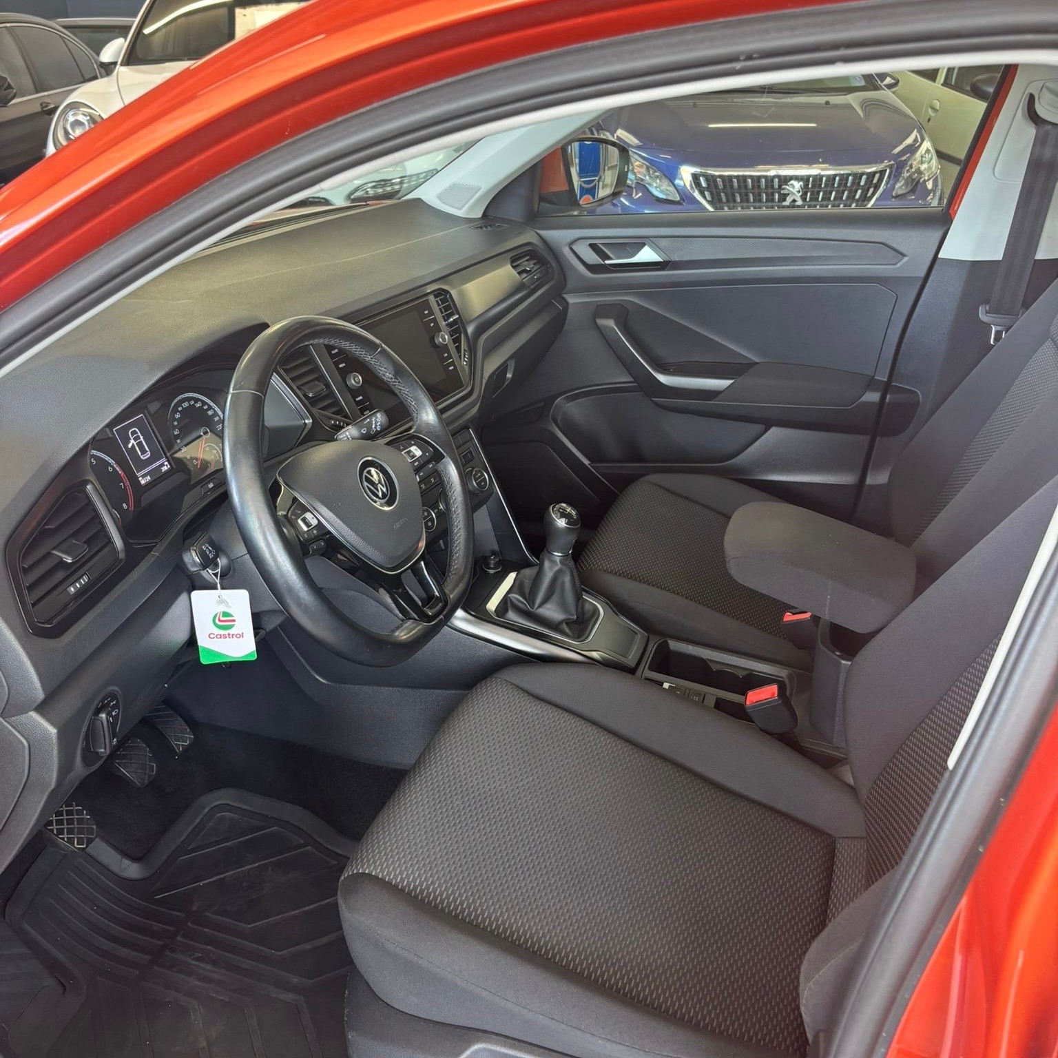 VW T-Roc 1.0 TSI Value-image-8