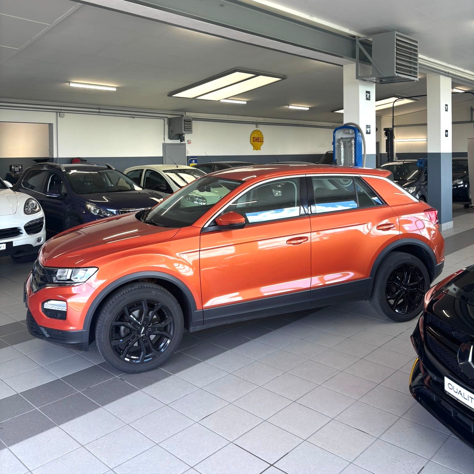 VW T-Roc 1.0 TSI Value-showroom-element-3