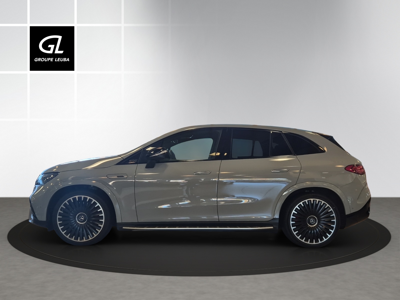 MERCEDES-BENZ EQE SUV AMG 43 4 Matic Executive Edition-showroom-element-2