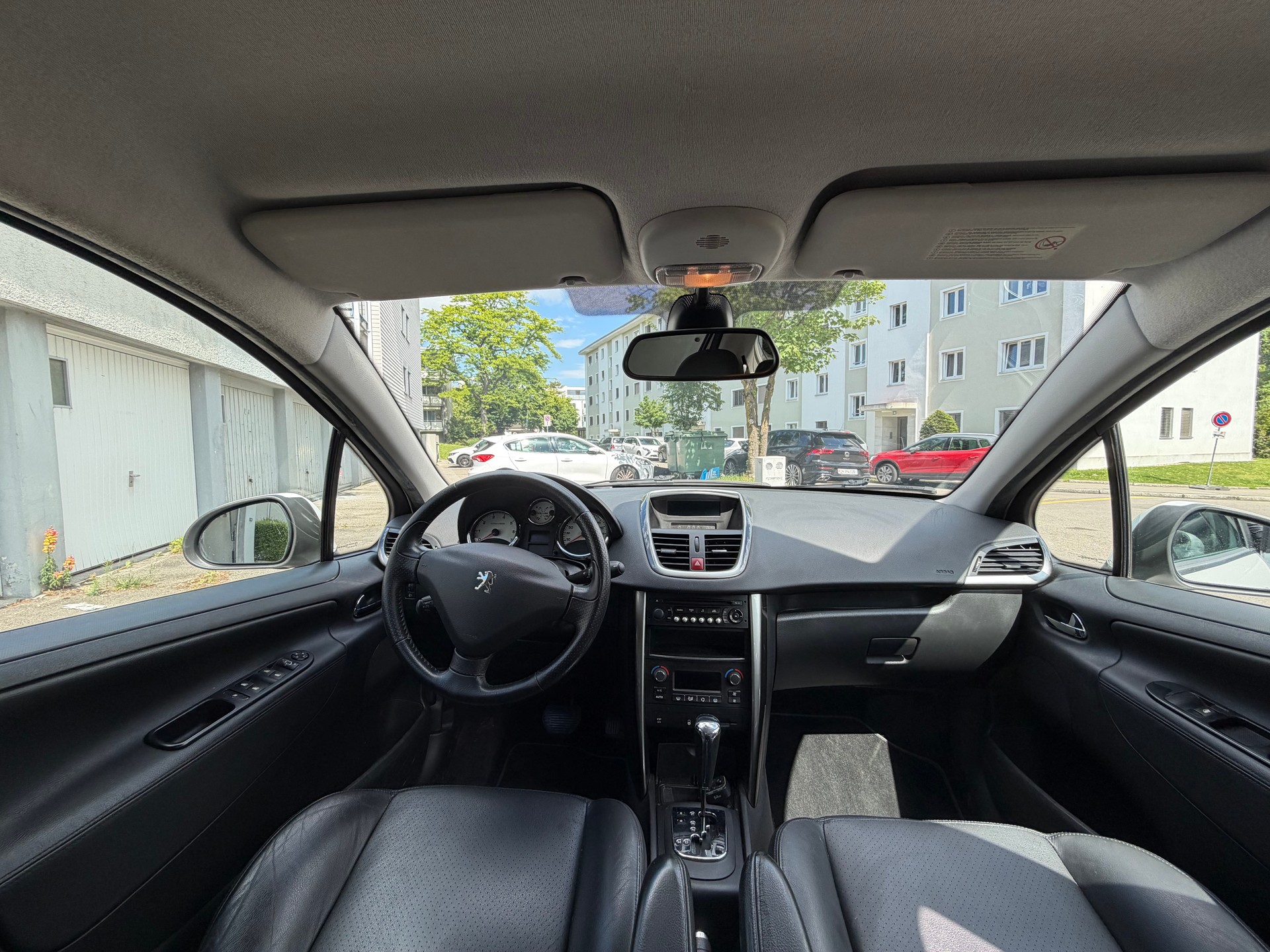 PEUGEOT 1.6 16V Allure-image-6