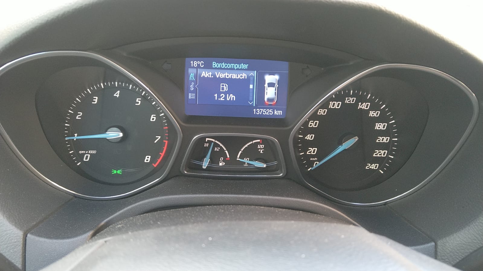 FORD Focus 1.6 SCTi Titanium-image-11