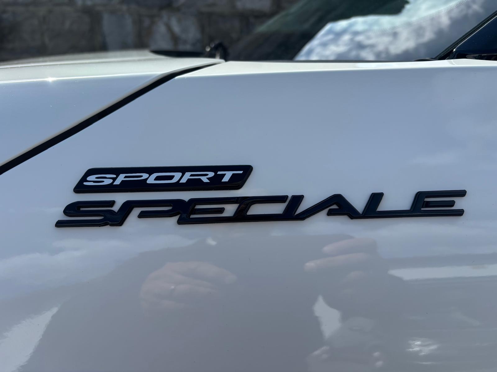 ALFA ROMEO Junior 1.2 48V Hybrid Q4 Sport Speciale-image-4