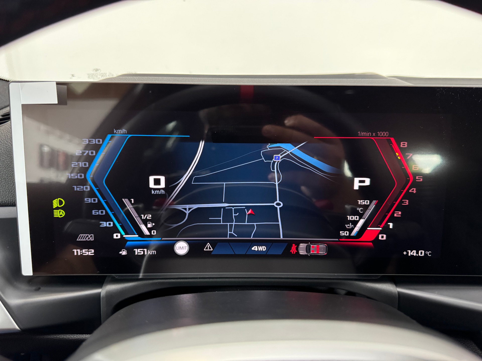 BMW M3 Touring xDrive Competition M | Black Sapphire-image-13