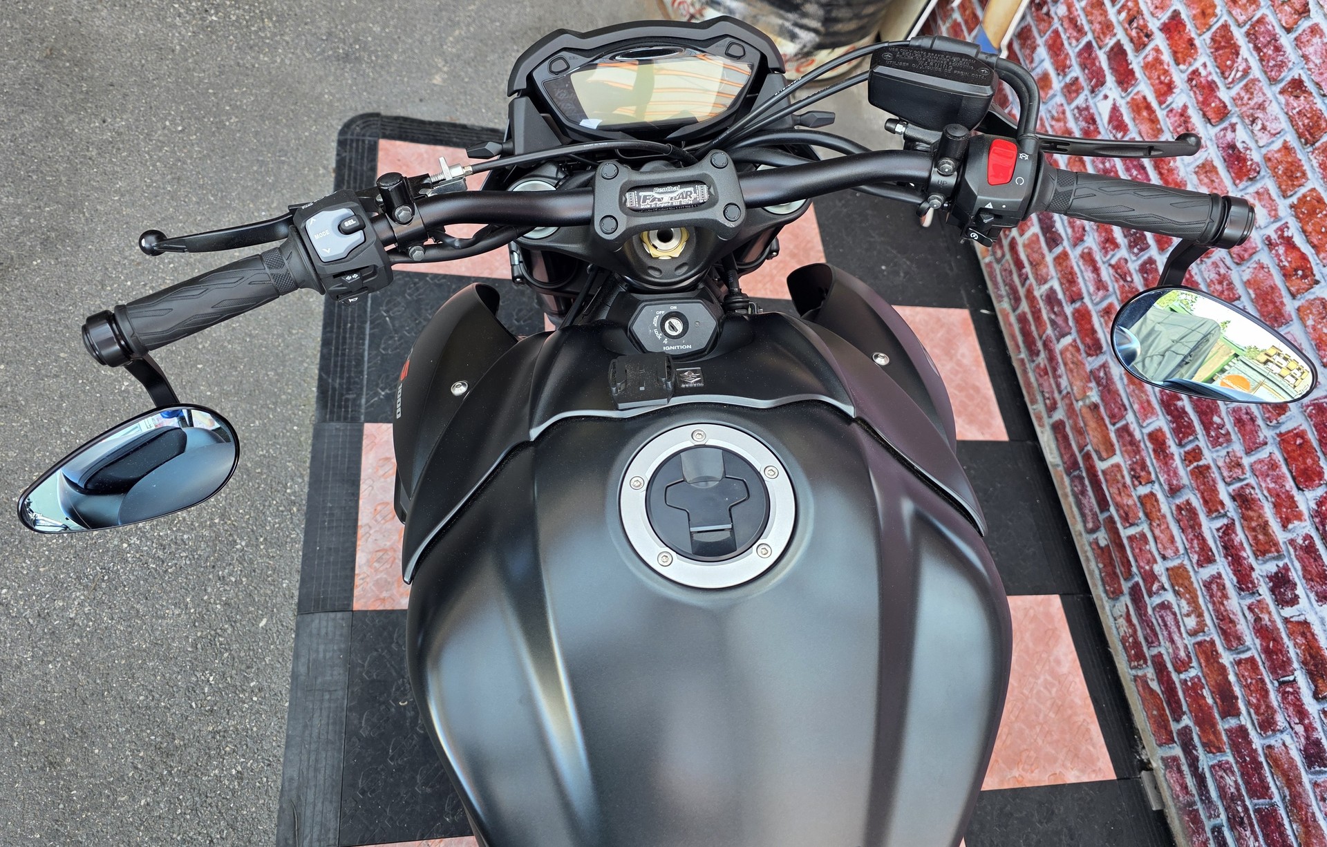 SUZUKI GSX-S 1000 ABS-image-8