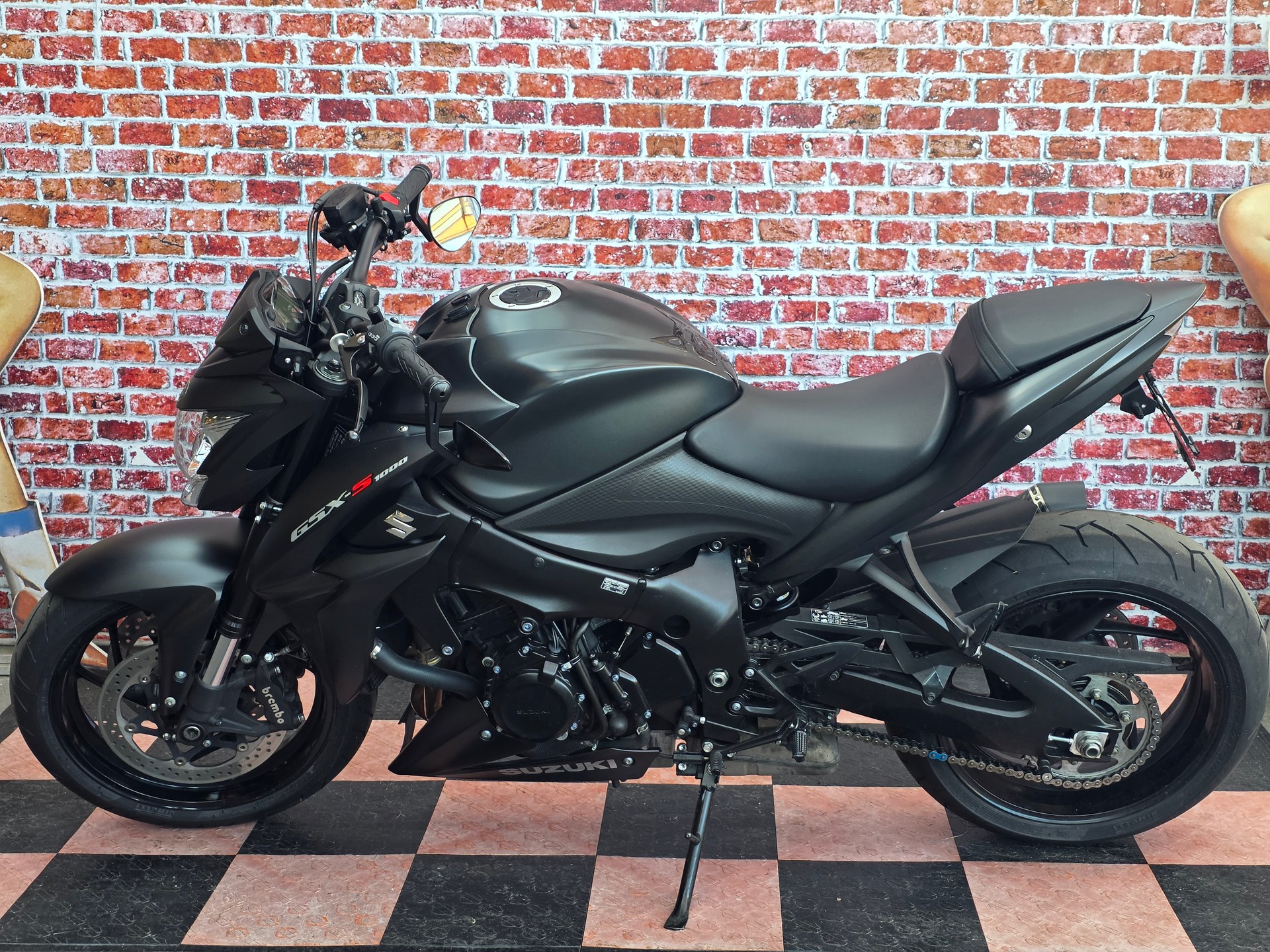 SUZUKI GSX-S 1000 ABS-image-3