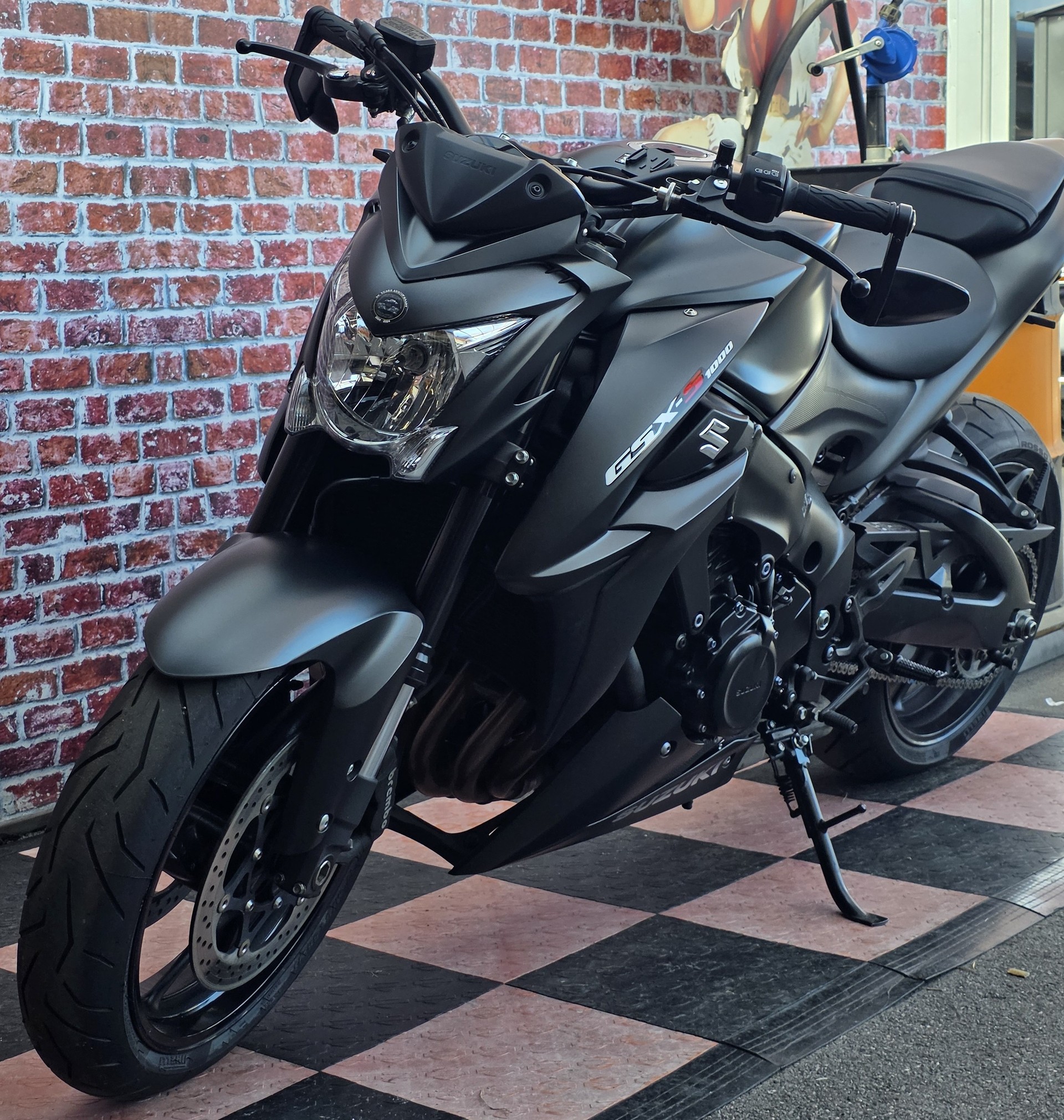 SUZUKI GSX-S 1000 ABS-image-6