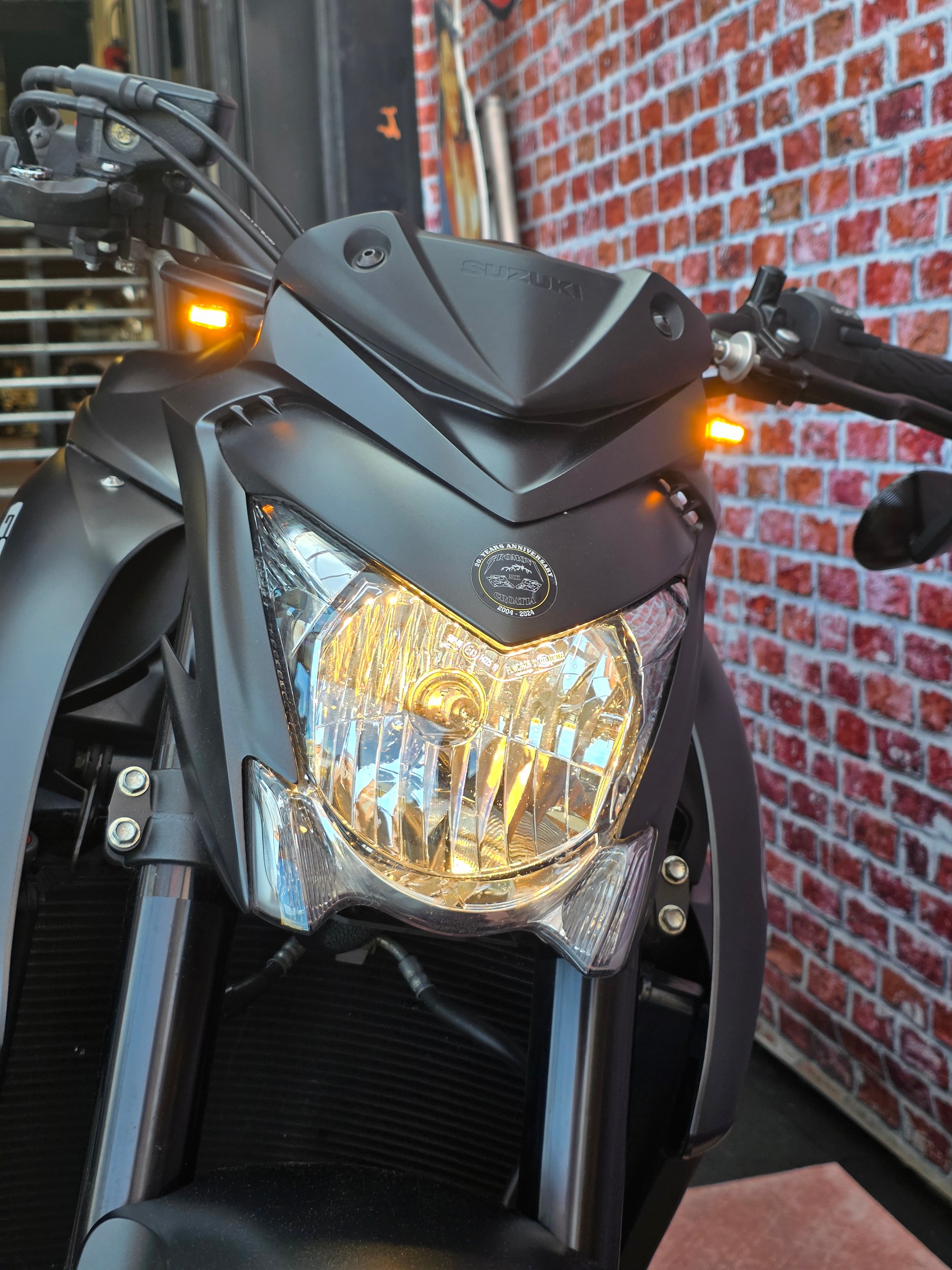 SUZUKI GSX-S 1000 ABS-image-10