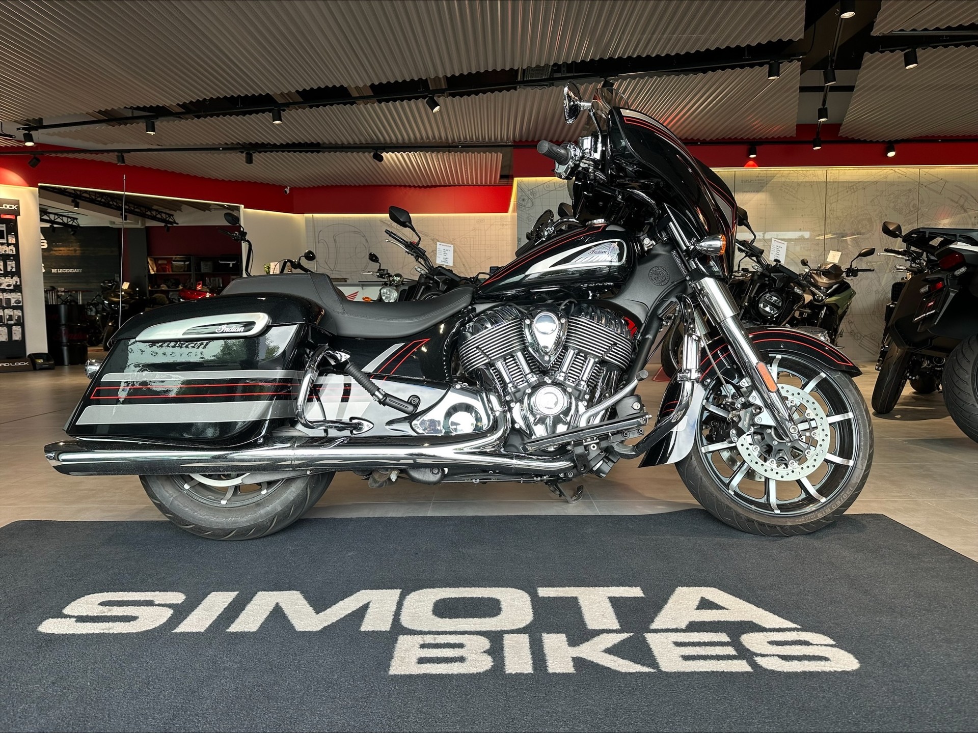 INDIAN Chieftain Limited-image-0