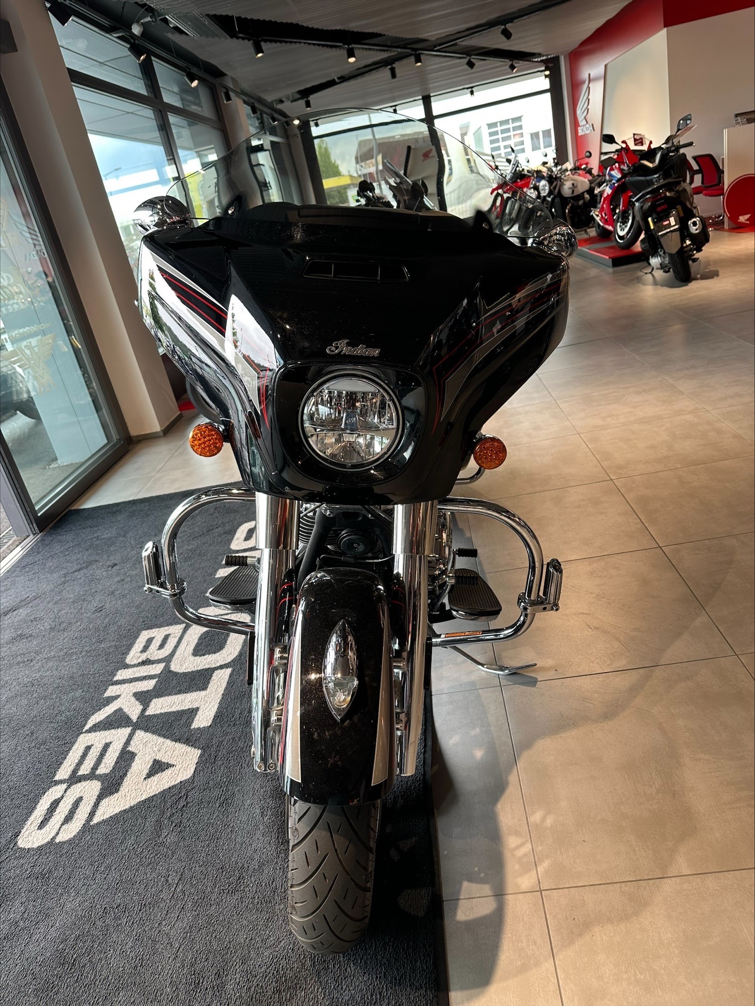 INDIAN Chieftain Limited-image-2