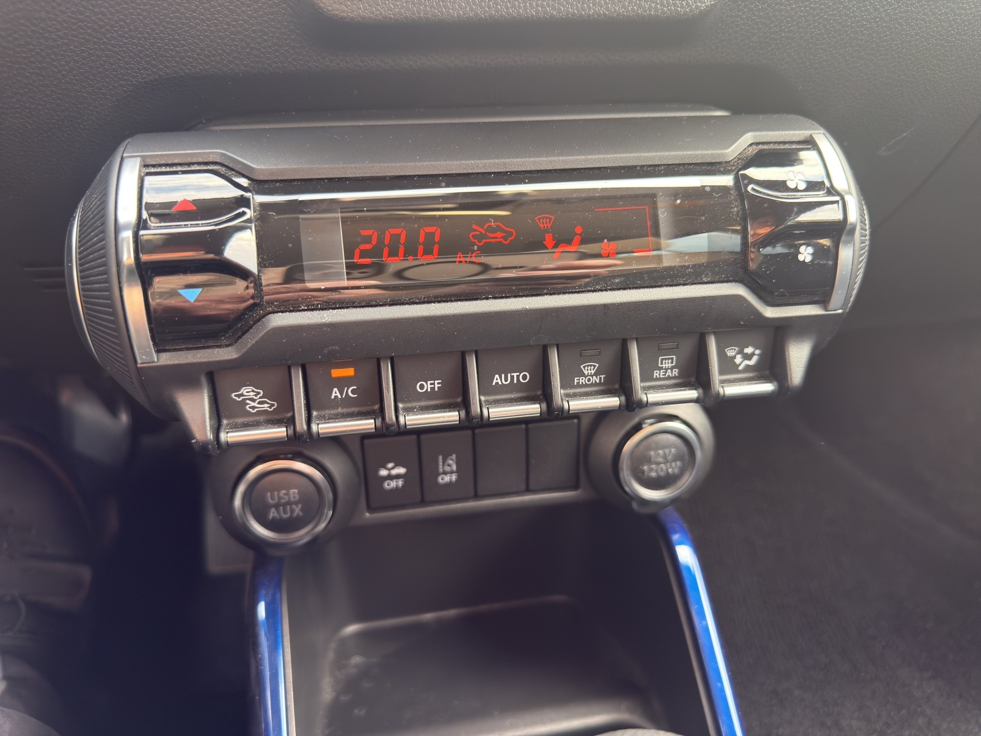 SUZUKI Ignis 1.2i Compact Top Hybrid CVT-image-11