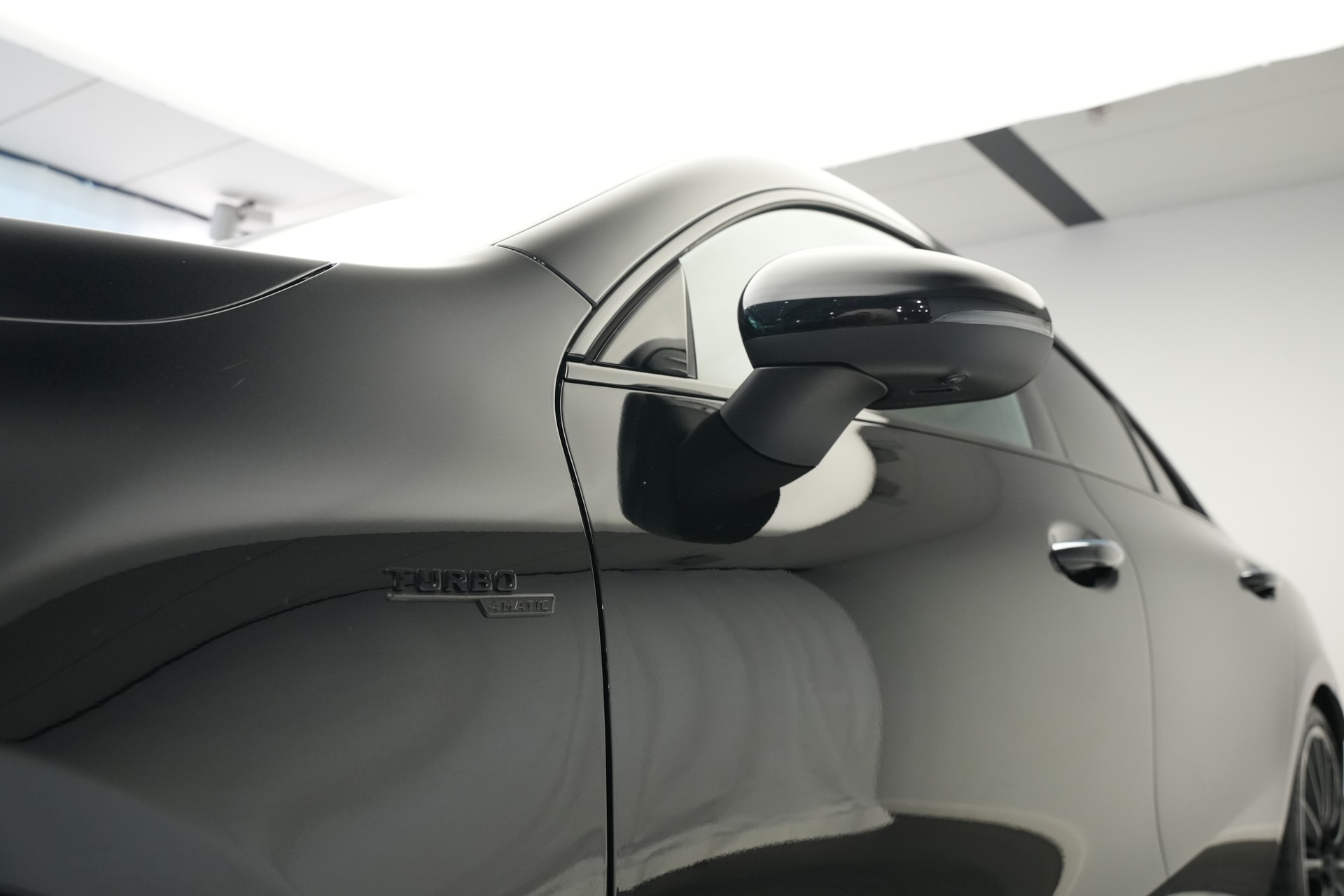 MERCEDES-BENZ CLA 35 AMG 4Matic 7G-DCT *CH-Fahrzeug*-image-22