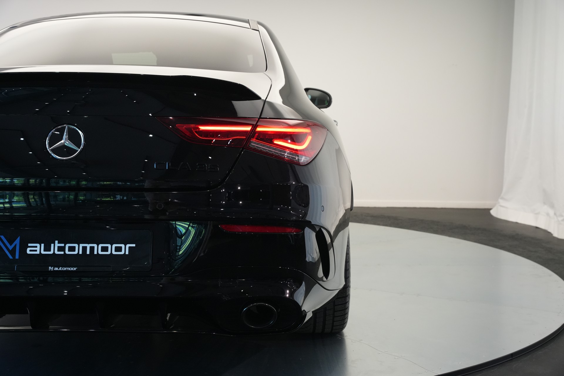 MERCEDES-BENZ CLA 35 AMG 4Matic 7G-DCT *CH-Fahrzeug*-image-23