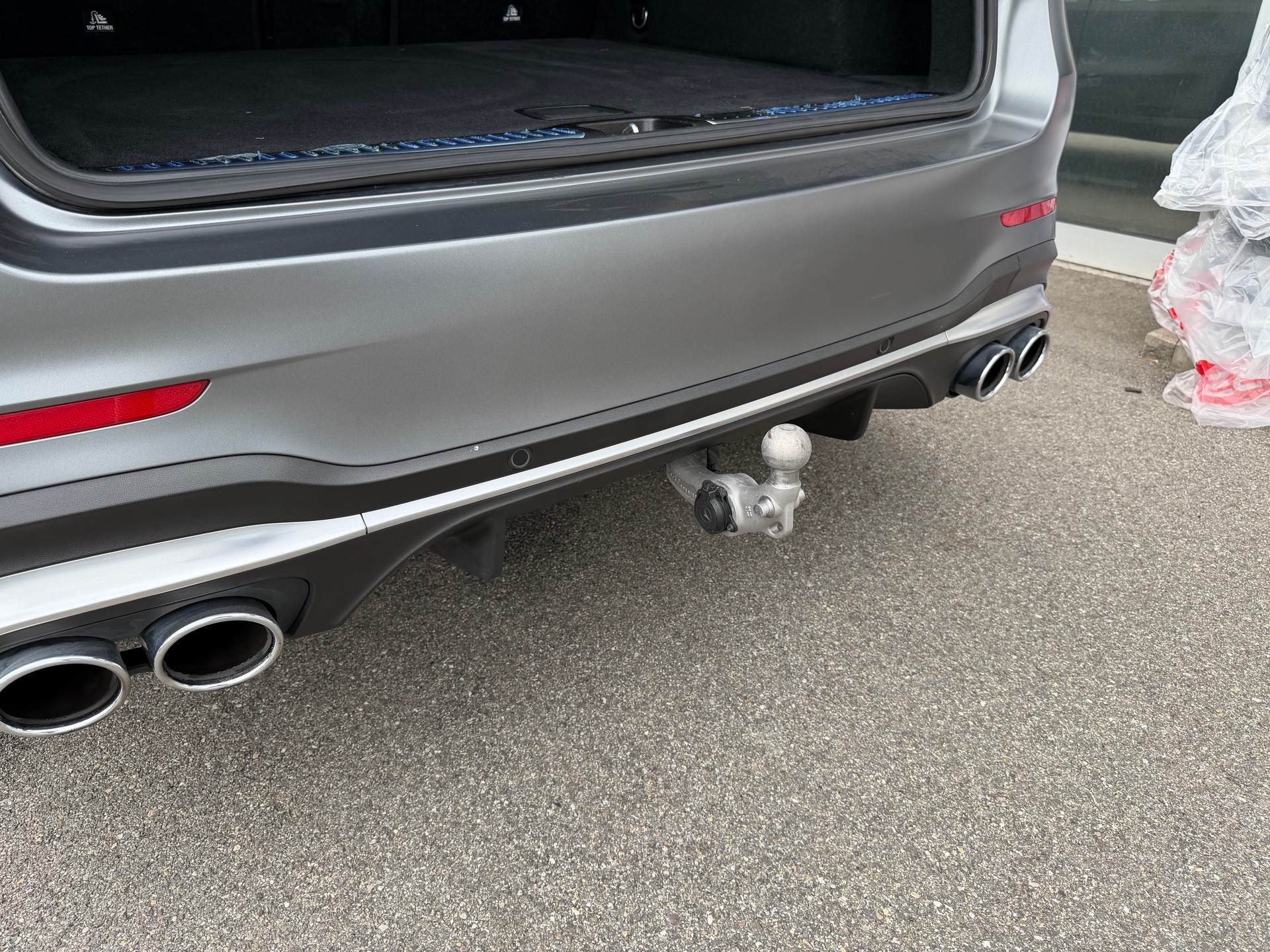 MERCEDES-BENZ GLC 43 AMG 4Matic 9G-Tronic-image-22