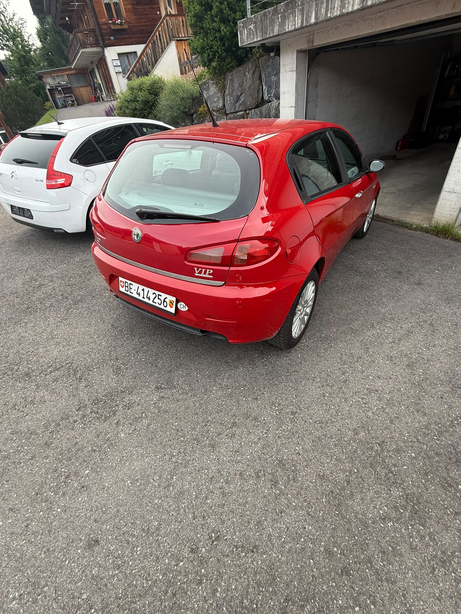ALFA ROMEO 147 1.6 TS 16V VIP Edition-image-3