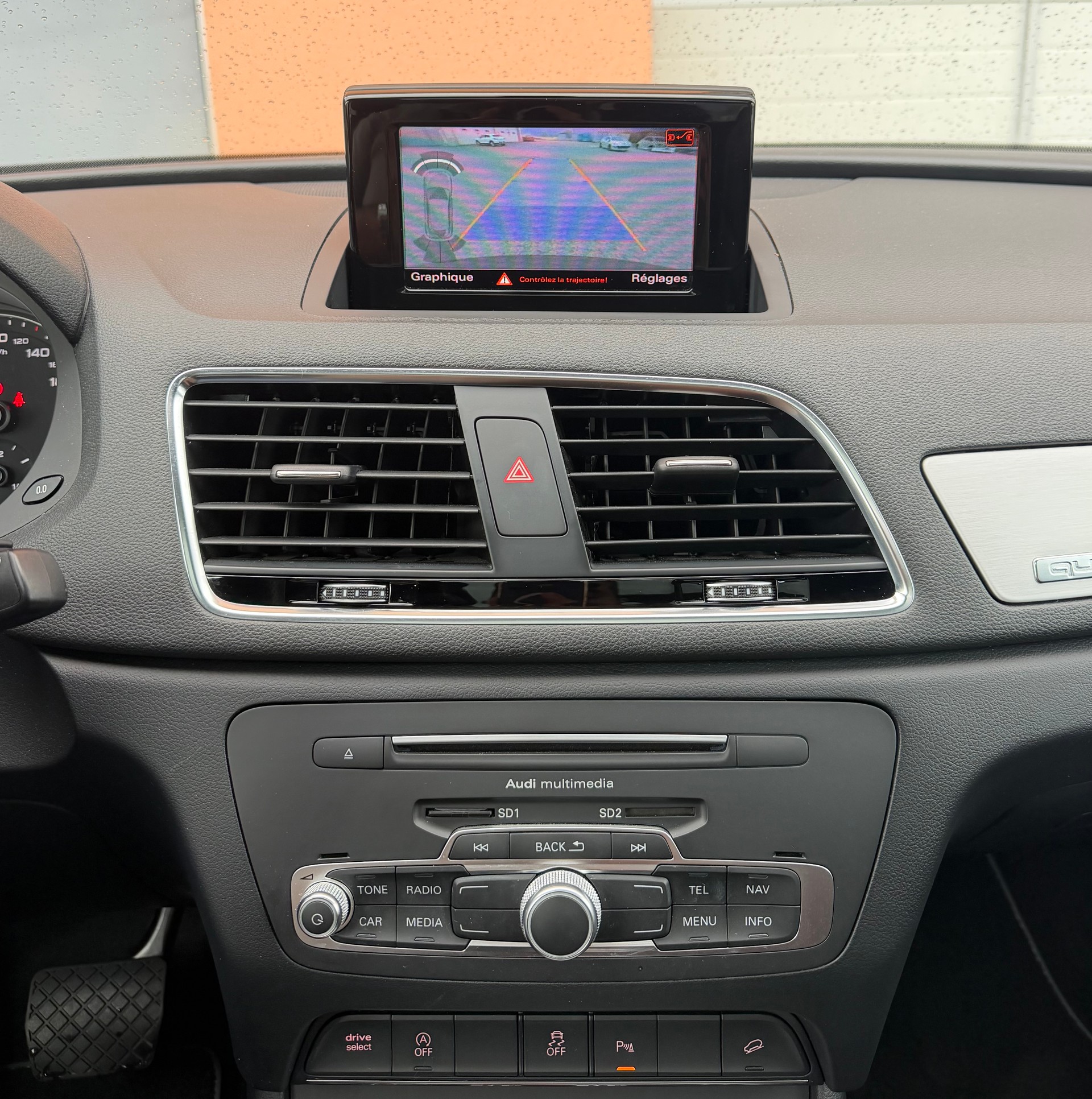 AUDI Q3 2.0 TDI S-Line quattro S-tronic-image-10